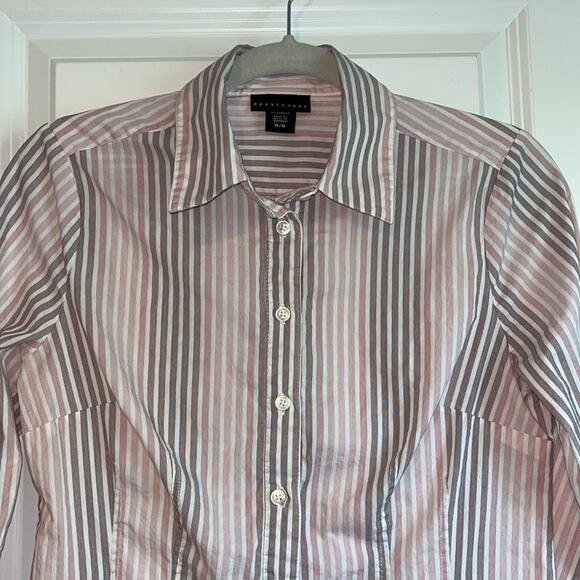 ⚡️ 3 for $20 ⚡️ Apostrophe Striped Button Down Blouse - Picture 2 of 8